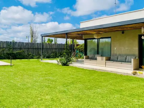 Casa en Venta en Maipu, USD 210.000