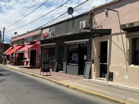 Local en Venta en Pilar Centro, USD 225.000
