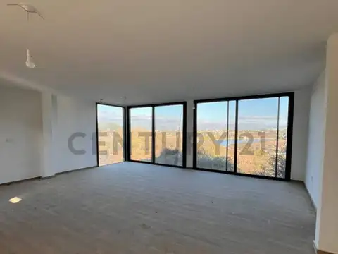 A ESTRENAR Casa 2 Plantas 180 m2 UNICA VISTA AL LAGO