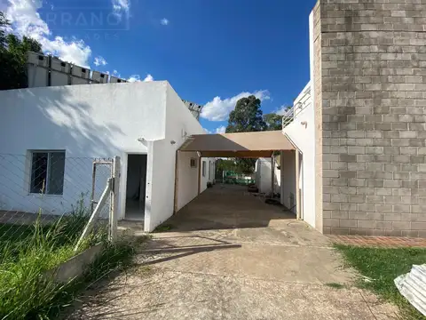 Local en Venta en Exaltación de la Cruz, USD 229.000