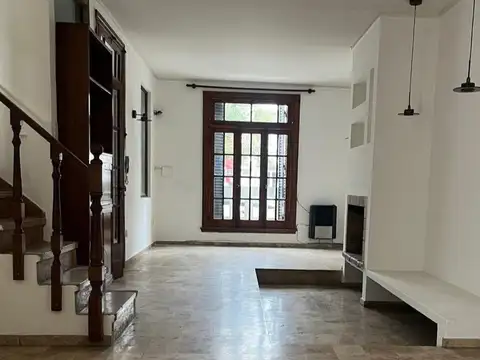 CASA EN VENTA LA PLATA