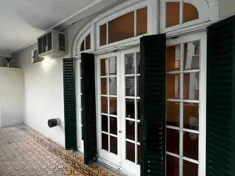 Depto Tipo Casa en Venta con 2 cocheras