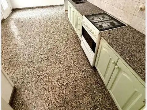 Casa en Venta en Villa Sarmiento, USD 120.000