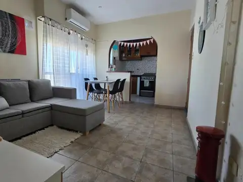 Departamento en venta - 2 Dormitorios 1 Baño - Villa Santa Rita