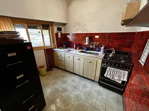 Depto Tipo Casa en Venta 40 años