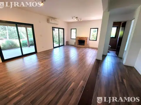Casa en Venta en Valle Claro, USD 328.000