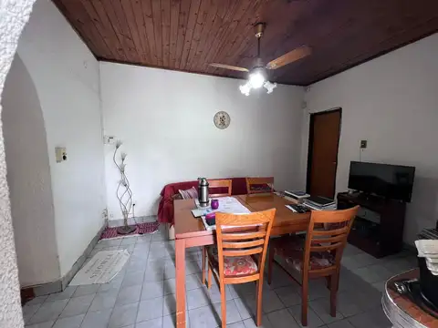 Depto Tipo Casa en Venta con 1 cocheras