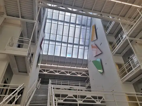 Edificio Comercial en Microcentro