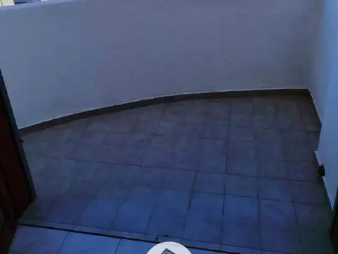 Departamento 5 ambientes con 2 baños