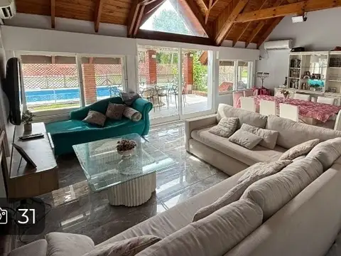 Casa en Alquiler en Mi Refugio, USD 850