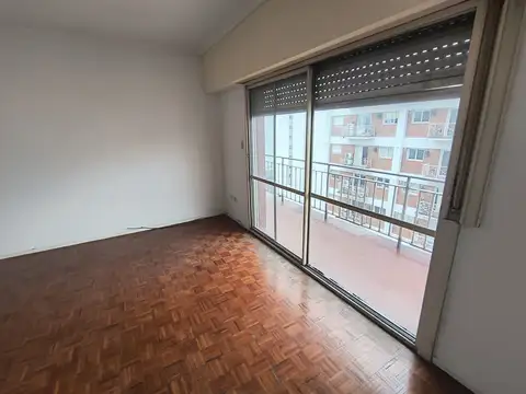 Depto 4 ambientes en alquiler