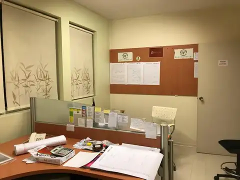Oficina en Alquiler en Recoleta, $ 900.000