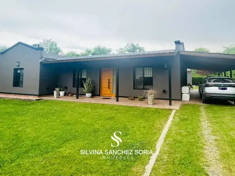 Casa 3 ambientes con 2 baños
