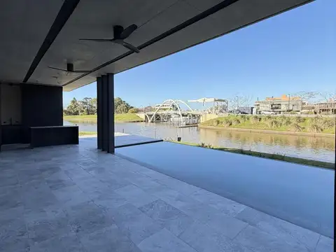 Casa en Venta - 5 Dormitorios 7 Baños - 700mts - Tigre