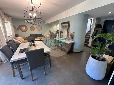 Casa 3 ambientes con 2 baños