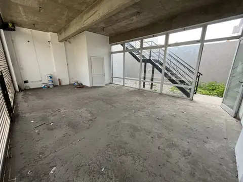 Local en Venta en Muñiz, USD 270.000