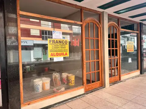 Local en Alquiler Temporal Via Pública