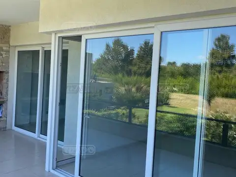 Departamento 2 ambientes con 2 baños