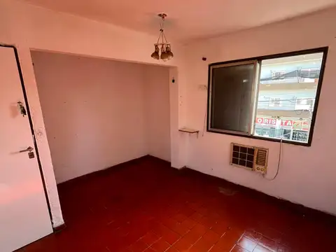 Carlos Casares 2700