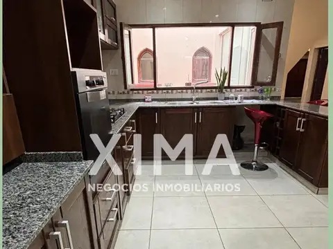 Casa en Alquiler de 5 dormitorios