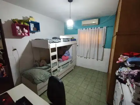 VENTA-CASA MULTIFAMILIAR-3AMB-MORON-CON LOCAL