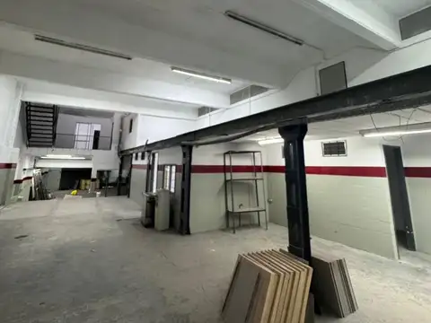 Galpón salida a dos calles 780mts2cubiertos - Haedo