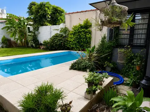 Casa 3 ambientes con 2 baños