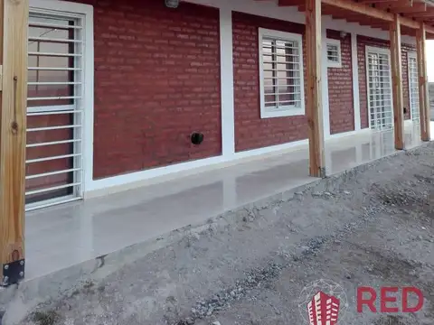 Casa 4 ambientes con 1 baño