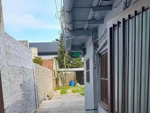 Depto Tipo Casa en Alquiler de 2 ambientes