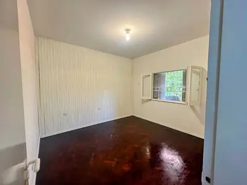 Depto Tipo Casa en Alquiler de 2 dormitorios