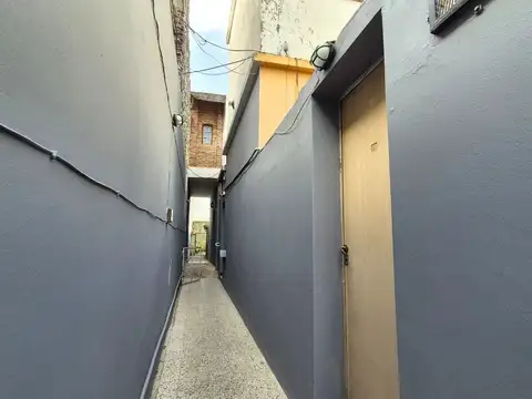Depto Tipo Casa en Venta en Villa Lynch, USD 92.000