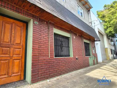 Depto Tipo Casa en Venta de 2 ambientes