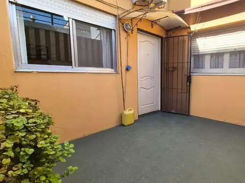 Depto Tipo Casa en Venta 65 años