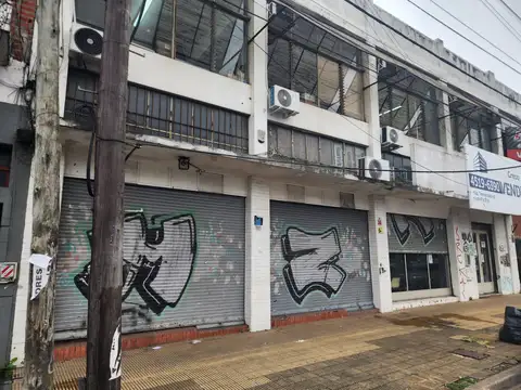 2 LOCALES + DEPOSITO + 2 COCHERAS $ 1.600.000