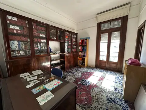 Departamento 7 ambientes con 2 baños