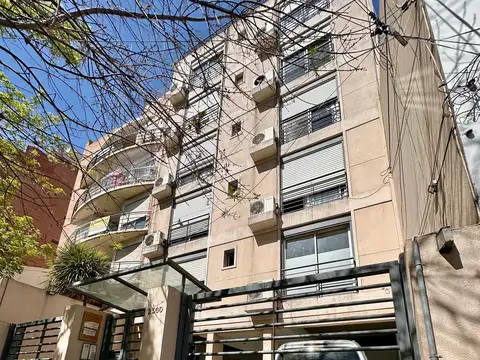 Almafuerte 2500, Piso 4