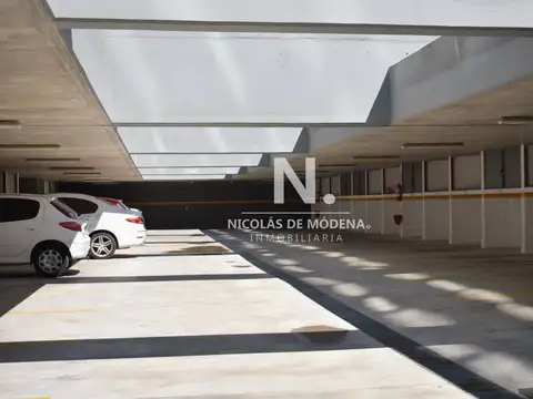 Monoambiente en  Edificio Chronos  a metros del mar , Punta del este