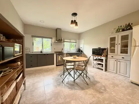 Avenida Juan Pablo II 1500