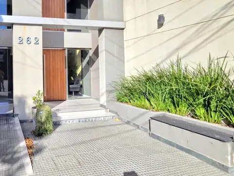 Departamento en Alquiler en Banfield, $ 700.000
