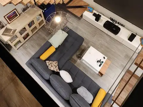 Depto Tipo Casa en Venta de 5 ambientes