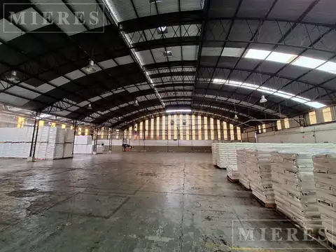 Uruguay al 4355 - Depósito - Victoria