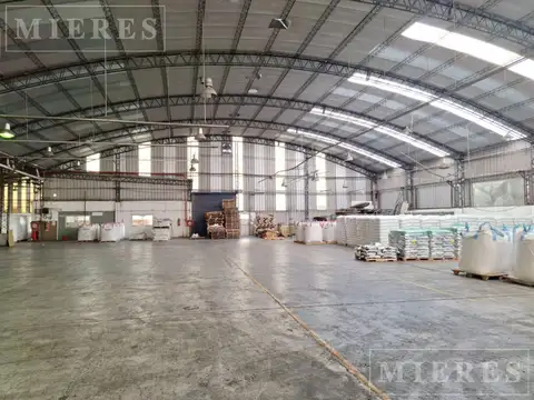 Galpon en Alquiler en Victoria, USD 7.350