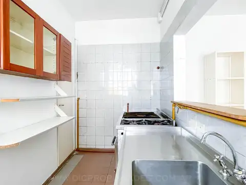 Galpon en Venta en Olivos Maipu/Uzal, USD 189.000