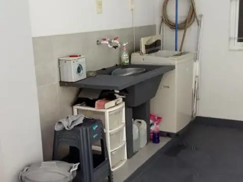 Depto Tipo Casa en Venta al Oeste