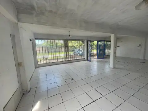 Local en Alquiler en Fisherton, $ 400.000