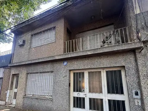 Casa en Echesortu
