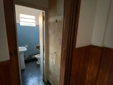 VENTA PH 3 AMBIENTES CON PATIO CASTELAR