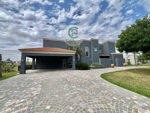 Casa en Venta de 4 dormitorios