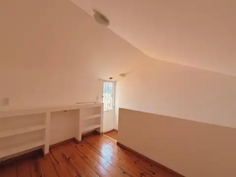 Depto Tipo Casa en Alquiler al Sur