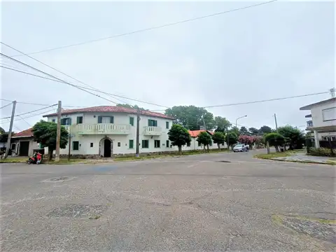 Calle 15 300, Piso UF